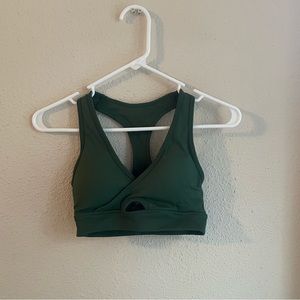Sports bra